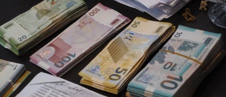 Azərbaycanın 73 diplomatik korpusu bir ildə 98 milyon manat xərcələyib