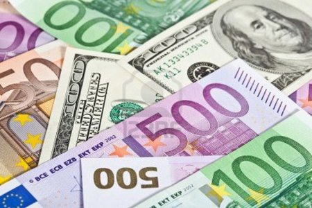Dollar bu gün neçəyədir? - RƏSMİ MƏZƏNNƏ