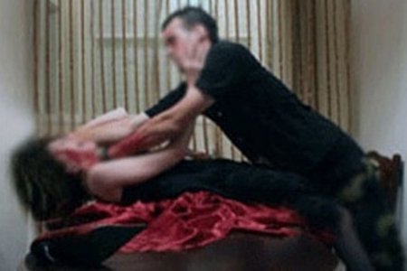 25 yaşlı Paşa xəyanətdə suçladığı 45 yaşlı sevgilisini öldürdü
