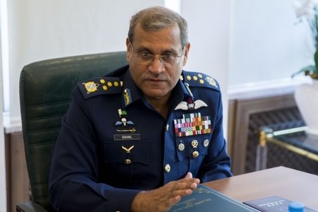 Pakistan komandanının Bakı səfəri - yeni silah müqavilələri