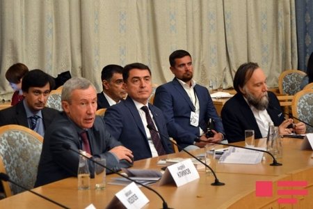 Rusiyalı senator: "Moskva Qarabağ münaqişəsində nə vəkildir, nə də prokuror"