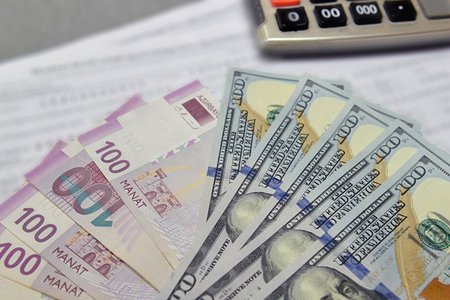 Dollar bu gün neçəyədir? - Rəsmi valyuta məzənnələri
