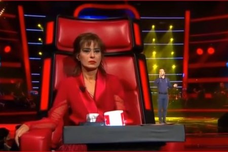 Yıldız Tilbe azərbaycanlı ifaçıya görə tənqidlərə məruz qaldı