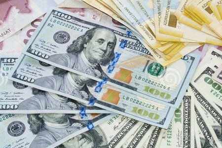 Dollar bu gün neçəyədir?