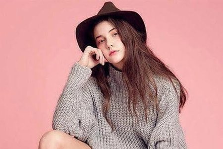 14 yaşlı model çox işləməkdən öldü