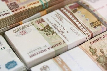 Rusiyada dolların məzənnəsi 60 rublu ötüb
