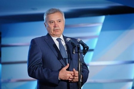 SOCAR İtaliyada neft emalı zavodu ala bilər