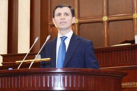 Zahid Orucdan hökumət üzvlərinə konkret suallar