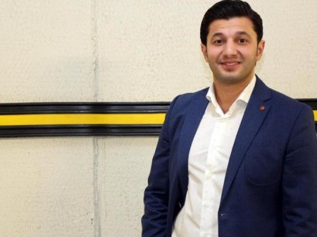 Xəyyam: "Azərbaycanda kasıb müğənni yoxdur"