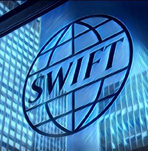 Proqnoz: Bitkoin tezliklə SWIFT sistemini əvəzləyəcək
