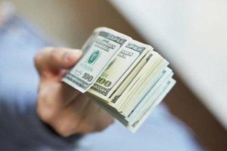 Dollar cüzi ucuzlaşdı