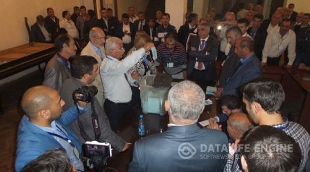 Müsavatın qurultayına yer verildi – 13 oktyabr, “Büllur”