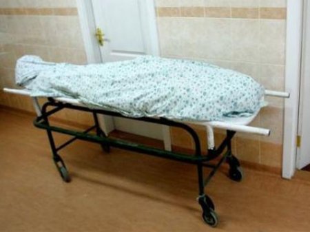 Kriminal Azərbaycanda heroinin satışı ilə məşğul olan ata, oğul və qadın saxlanılıb - FOTO