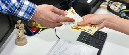 Dövlət Neft Fondunun büdcəsindən 9 milyard manat xərclənib