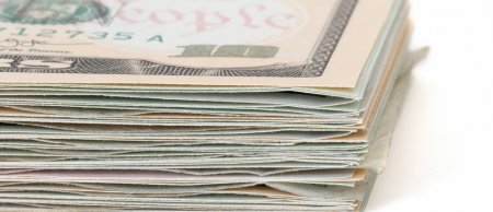 Banklar dolların yeni alış-satış qiymətlərini elan etdilər - SİYAHI