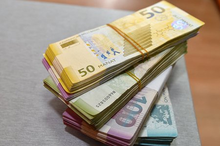 “Manat ilin sonuna kimi ucuzlaşmayacaq” – ekspert