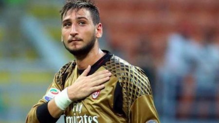 Donnarumma qərarı ilə "Milan"ı şoka saldı