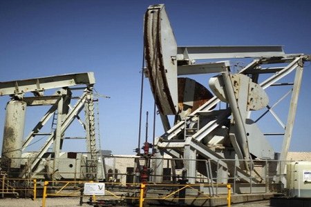ABŞ-da aktiv neft quyularının sayı 23 həftəlik artımdan sonra ilk dəfə azalıb