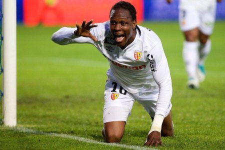 Fransalı futbolçuya yol hərəkəti qaydalarını pozduğu üçün şərti cəza verilib