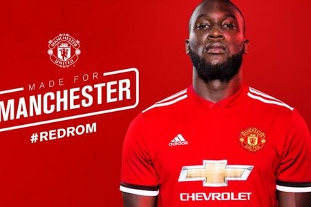 Romelu Lukaku rəsmən “Mançester Yunayted”ə keçib