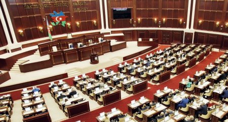 Milli Məclis 16 qanuna görə növbədənkənar iclas keçirəcək