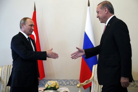 Türkiyə-Rusiya: barışın 1 ili tərəflərə nə verdi?