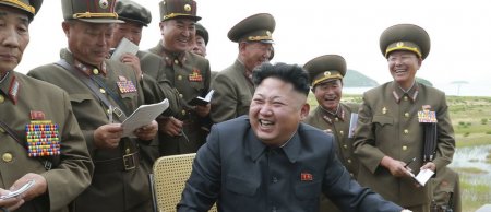 Şimali Koreya lideri müşavirə üçün səfirlərini geri çağırdı