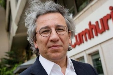 Can Dündar İnterpol xətti ilə beynəlxalq axtarışa verilib
