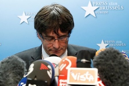 KİV: İspaniya məhkəməsi Karles Puçdemonun həbsinə order verib