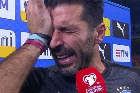 Canluici Buffon: “Yığma karyeramı bu cür bitirmək istəməzdim”