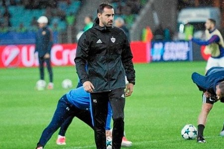 "Qarabağ"da ayrılıq - Danimarkaya gedir