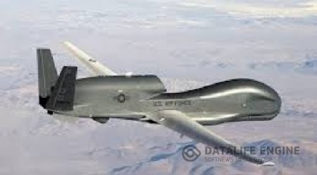 Iran beynəlxalq hava məkanında üçan ABŞ dronunu vurub